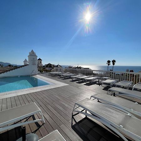 Hotel Plaza Cavana Нерха Екстер'єр фото