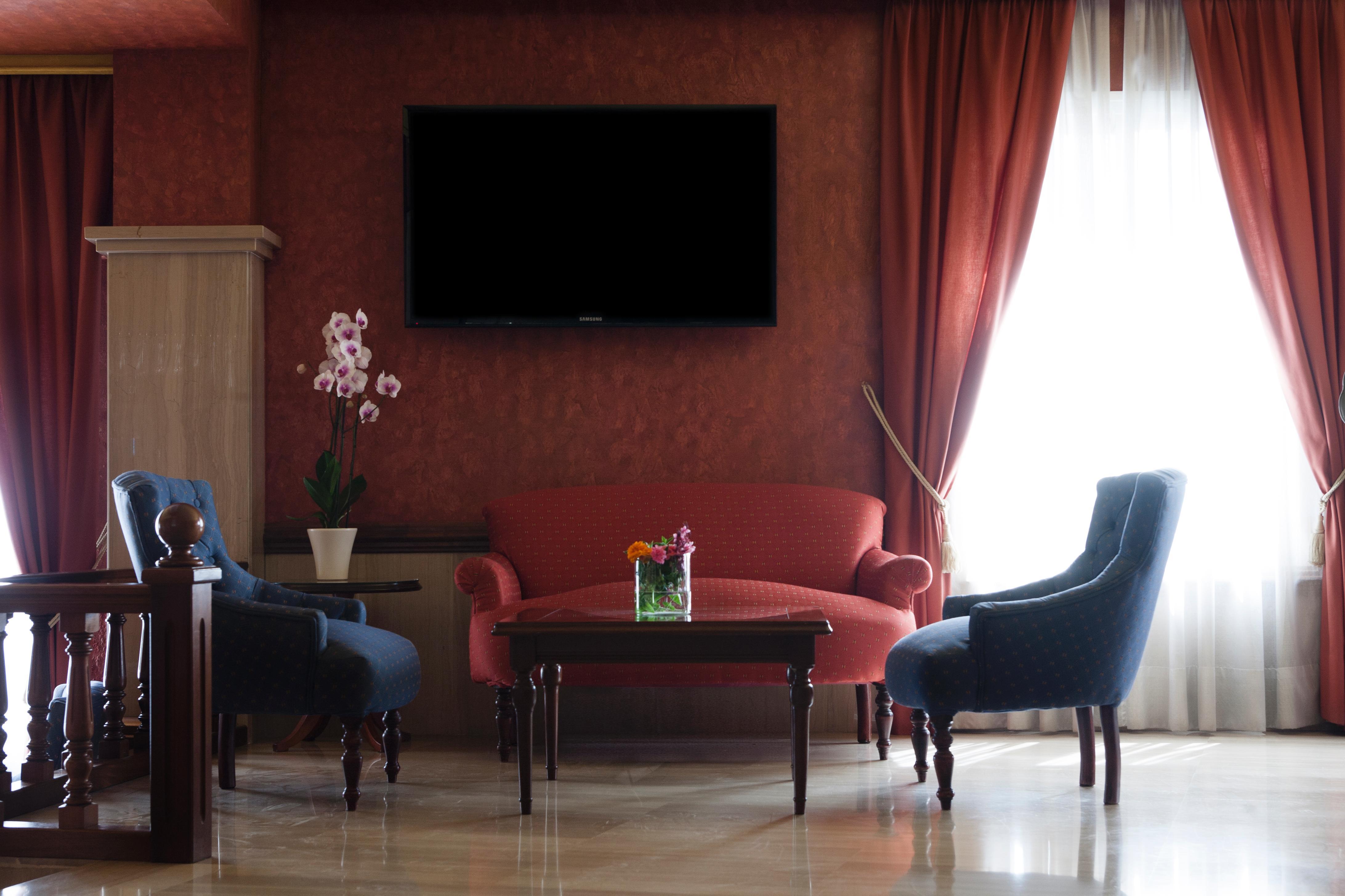 Hotel Plaza Cavana Нерха Екстер'єр фото