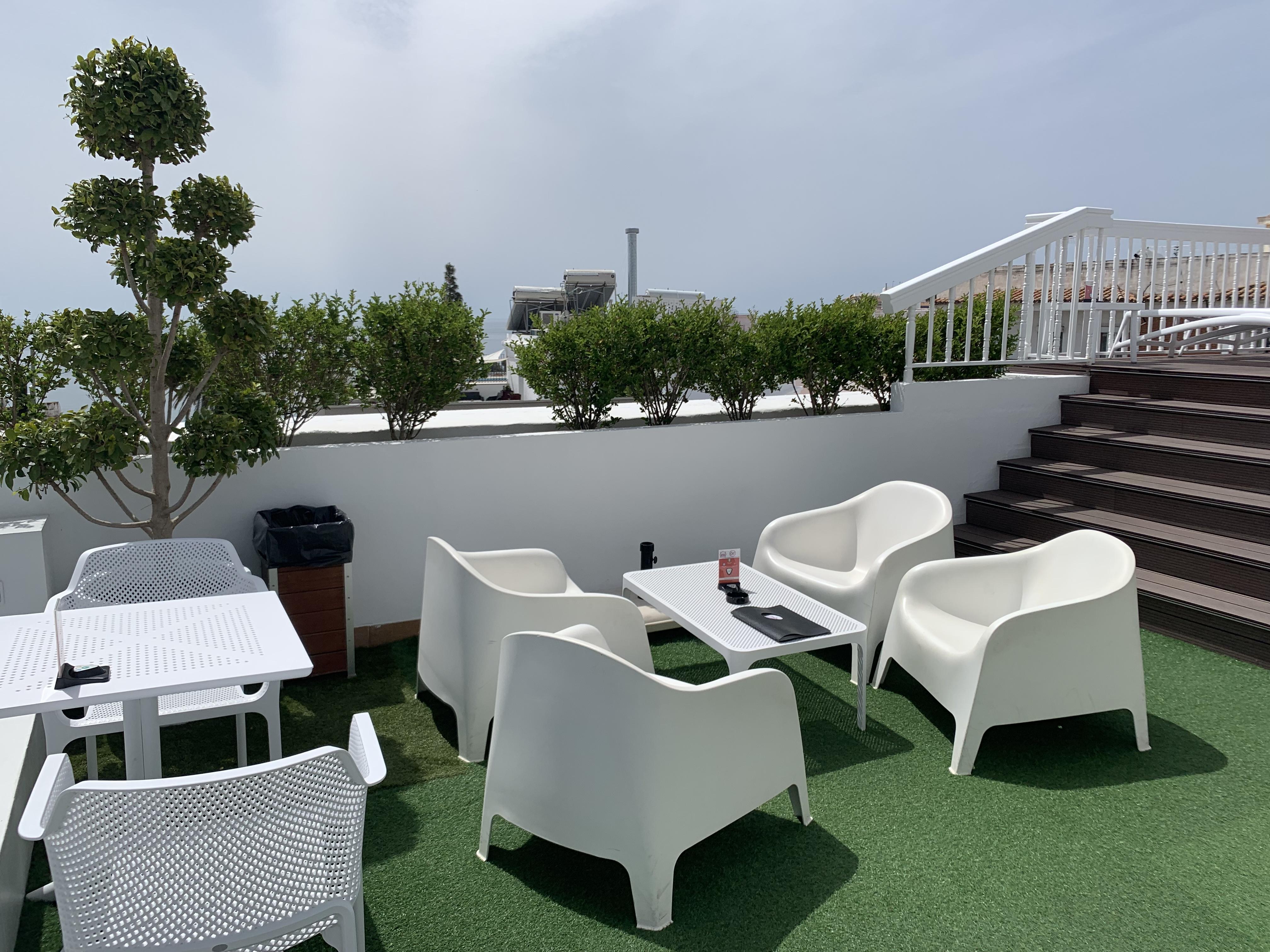 Hotel Plaza Cavana Нерха Екстер'єр фото